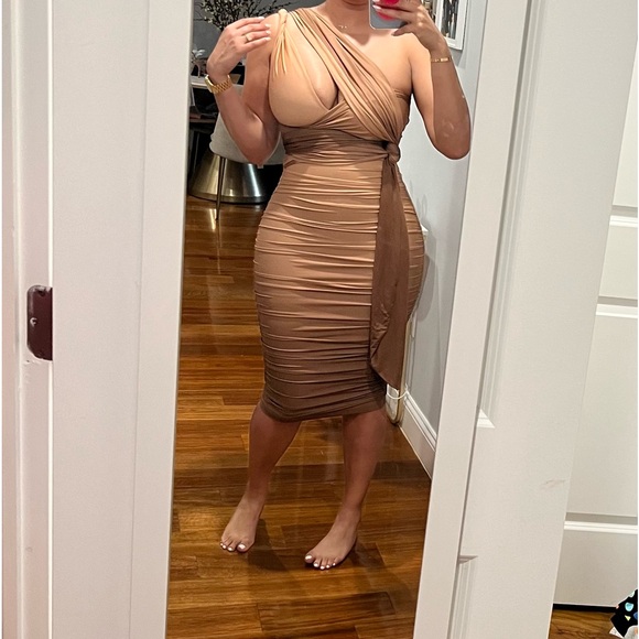 Wrap to perfection in brown ombre Convertible dress - Picture 3 of 6